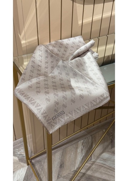 2025 Desenli Saf Ipek Twill Eşarp 9412-82 modelleri