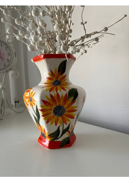 El Yapımı Günebakan (Ayçiçeği) Desenli Seramik Vazo 24 cm (Sıraltı Elişçiliği-Renk Seramik)