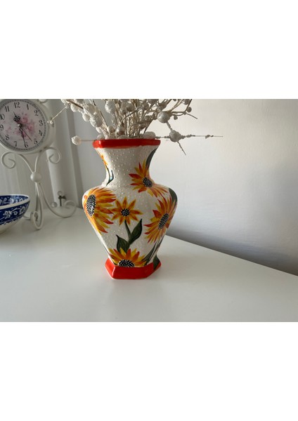 El Yapımı Günebakan (Ayçiçeği) Desenli Seramik Vazo 24 cm (Sıraltı Elişçiliği-Renk Seramik) fırsatları