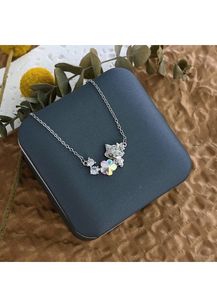 Yeni Kıdemli Işık Duygusu Lüks Titanyum Çelik Kolye Kadın Niş Tasarım Baharatlı Kız Inci Köprücük Kemiği Zinciri Moda Yüz Aksesuarları ile (Yurt Dışından)