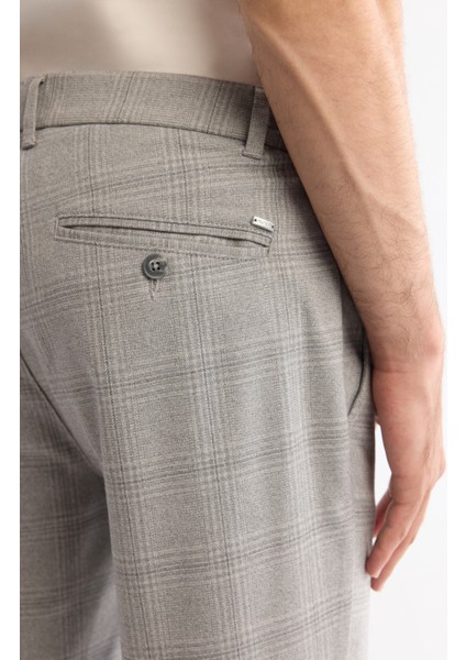 Erkek Gri Yanları Lastikli Ekose Duble Paça Elastan Slim Fit Pantolon A42Y3022 modelleri
