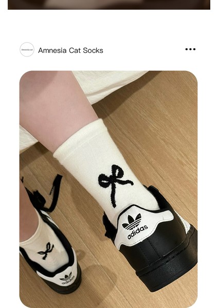 Çok Uyumlu Kulaklı Dantelli Kısa Çorap (Yurt Dışından) fiyatları