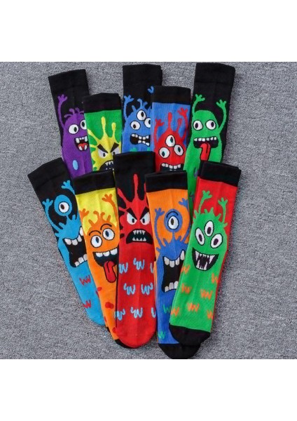 Çok Uyumlu Midi Boy Karikatür Çorap (Yurt Dışından) fiyatları