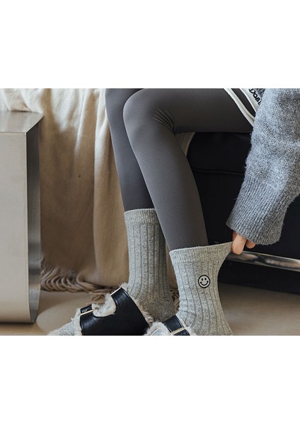 Yığın Yığın Kışlık Çorap (Yurt Dışından) fiyatları