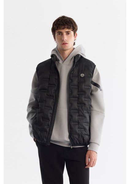 Erkek Siyah Dik Yaka Su İtici Rüzgar Geçirmez Şişme Hafif Comfort Fit Yelek A42Y6505