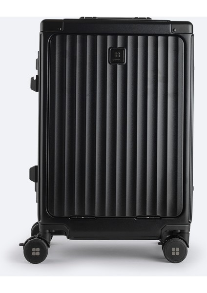 Erkek Siyah Polipropilen Laptop Bölmeli USB Sarj Özellikli Küçük Boy Bavul B008109