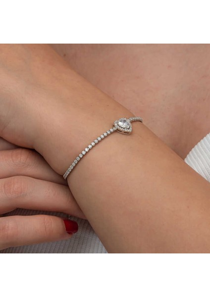 Gümüş Kalpli Su Yolu Bileklik fırsatları