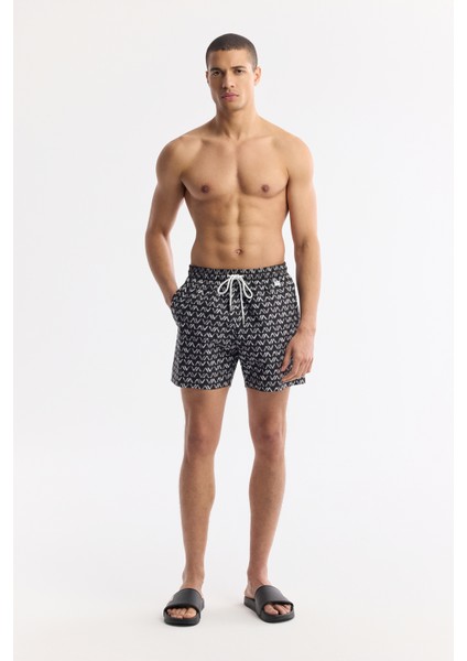 Erkek Siyah Hızlı Kuruyan Baskılı Çantalı Relaxed Fit Relaxed Fit Deniz Şortu A51Y3828