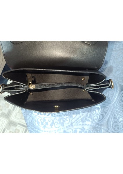 Siyah Altın Rengi Detaylı Kadın El ve Omuz çantası modelleri