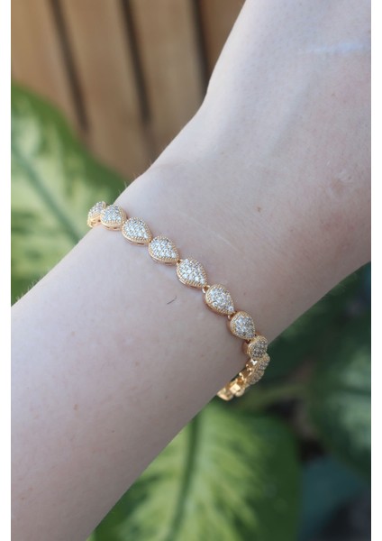 Vip Seri Pirinç Zirkon Taşlı Gold Renk Damla Model Bileklik modelleri