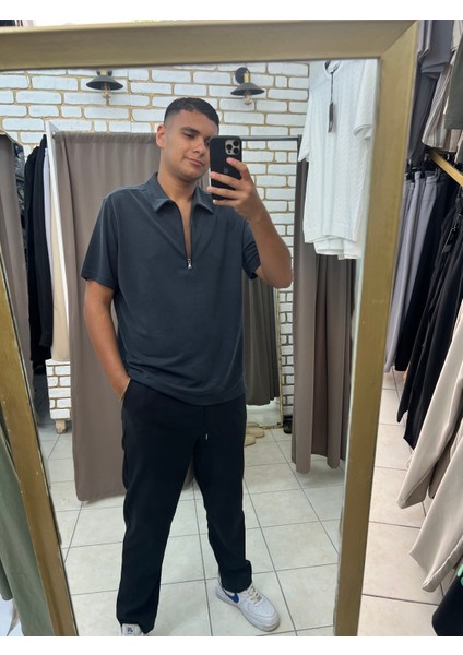 Modal Yakalı Fermuarlı Tshirt