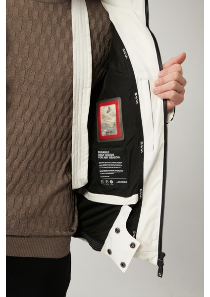 Erkek Beyaz Su İtici Kumaşlı Çıkma Kapüşonlu Şişme Mont A32Y6014