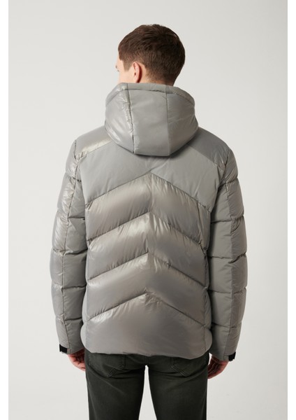 Erkek Gri Su İtici Kumaşlı Çıkma Kapüşonlu Şişme Mont A32Y6014