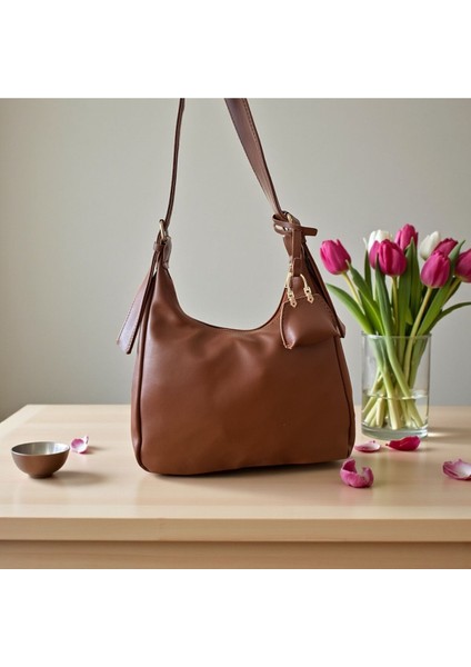 Askısı Toka Detaylı Minik Cüzdanlı Kadın Omuz Çanta