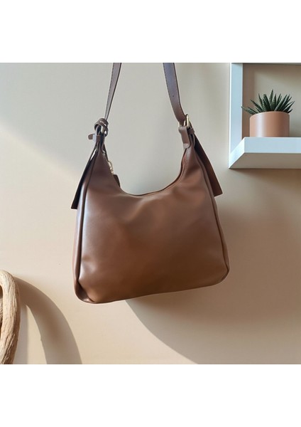 Askısı Toka Detaylı Minik Cüzdanlı Kadın Omuz Çanta fiyatları