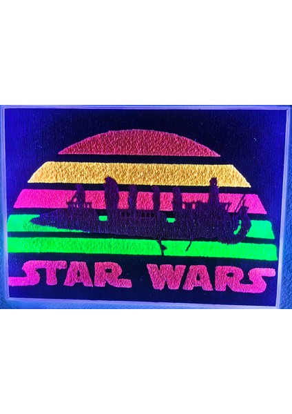 Star Wars 6 - Uv LED Li Neon Nakış Işlemeli 21X30 cm indirimleri