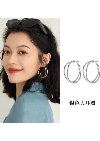 Kadın Hafif Lüks Şık Büyük Halka Küpe (Yurt Dışından) fiyatları