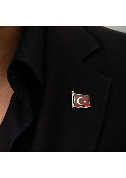 925 Ayar Gümüş Türk Bayrağı Rozet T4460 (800800) fiyatları