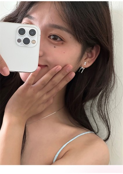 Kız Çocuğu Sevimli Tarz Model Fiyonklu Küpe (Yurt Dışından) fiyatları