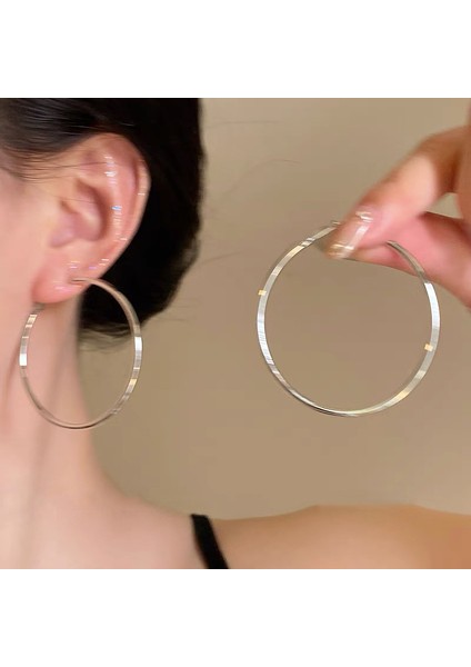 Halka, Sade Tasarım Ince Halka, Düz Halka Küpe Kadın (Yurt Dışından) fiyatları