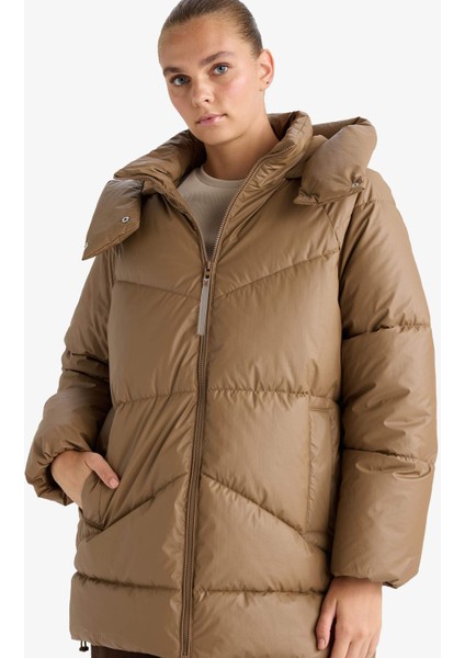 Relax Fit Kapüşonlu Fermuarlı Şişme Parka F2896AX25WN fırsatları