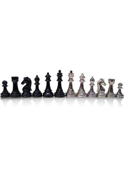 Klasik Metal Döküm Satranç Figür Takımı (Siyah-Gümüş)