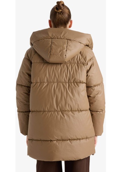 Relax Fit Kapüşonlu Fermuarlı Şişme Parka F2896AX25WN