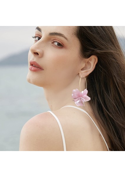 Japon Tarzı Gül Yaprağı Asmalı Reçine Küpe (Yurt Dışından) fiyatları