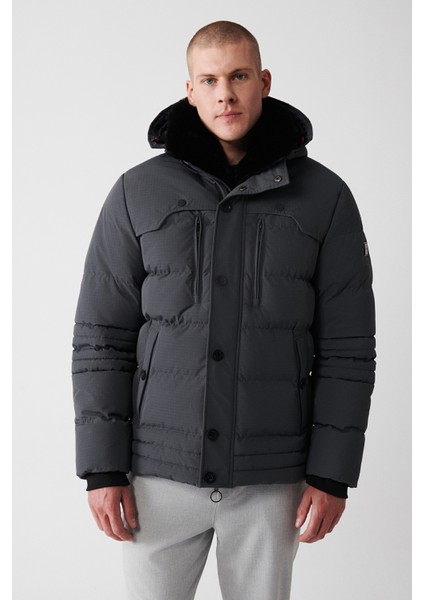 Erkek Gri Çıkma Kürk Yakalı Su İtici Kumaşlı Şişme Mont A32Y6011