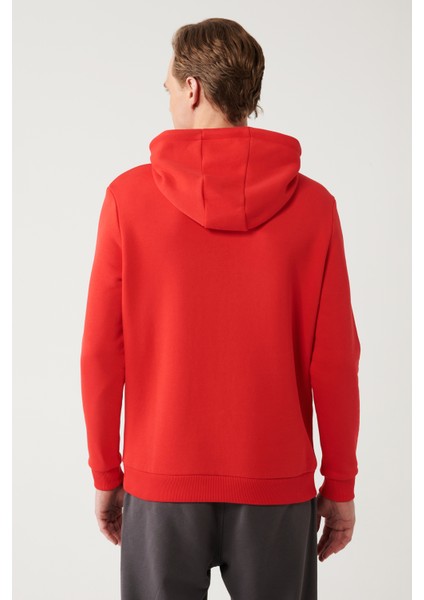 Erkek Kırmızı Şardonlu Kumaş Kapüşonlu Yaka Süzene Nakışlı Kanguru Cepli Sweatshirt A32Y1193