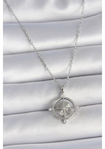 316L Çelik Gümüş Renk Zincir Zirkon Taşlı Pusula Model Kadın Kolye - Lisinya