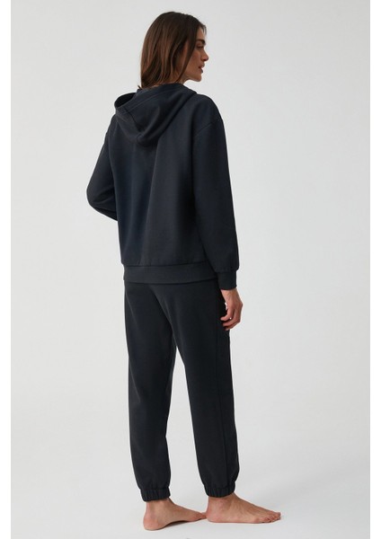 Kapüşonlu Eşofman Takımı indirimleri