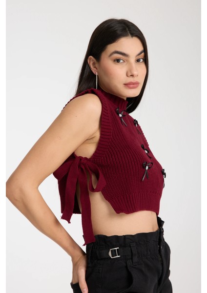 Kurdele Detaylı Triko Crop Süveter modelleri