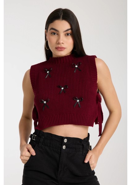 Kurdele Detaylı Triko Crop Süveter