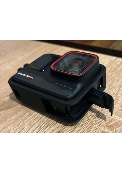 INSTA360 Ace Pro 1/2 Dikey Çekim Aparatı fiyatları