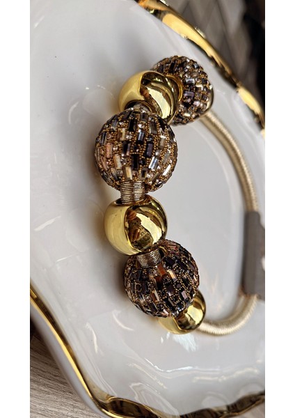 Lüks Model Altın Rengi Boncuklu Gerdanlık Kolye