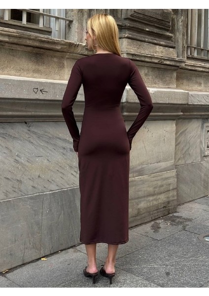 Abiye Uzun Kollu Fit Kalıp Elbise Yuvarlak Yaka Likralı Kumaş Midi Boy modelleri