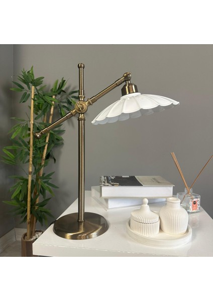 Risso Beyaz Masa Lambası Dekoratif Abajur Çocuk Odası Başucu Lambası Okuma Lambası fiyatları