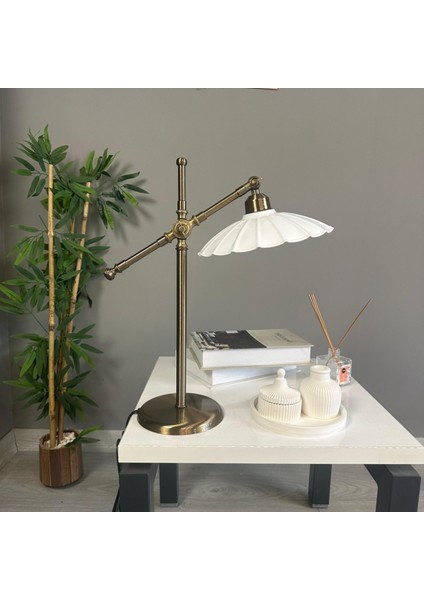 Risso Beyaz Masa Lambası Dekoratif Abajur Çocuk Odası Başucu Lambası Okuma Lambası fırsatları