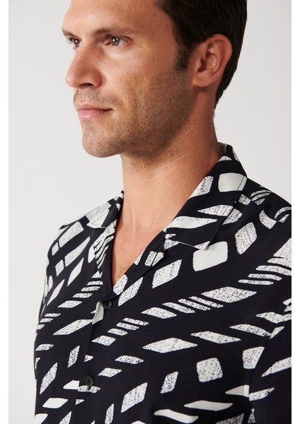 Erkek Siyah Viskon Küba Yaka Soyut Desenli Kısa Kollu Gömlek A31Y2188