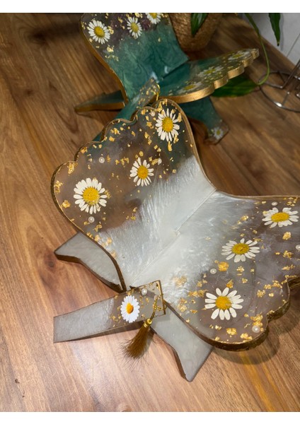 Elyapımı Epoksi Reçine Gerçek Papatyadan Rahle Kişiye Özel Epoksi Rahle modelleri