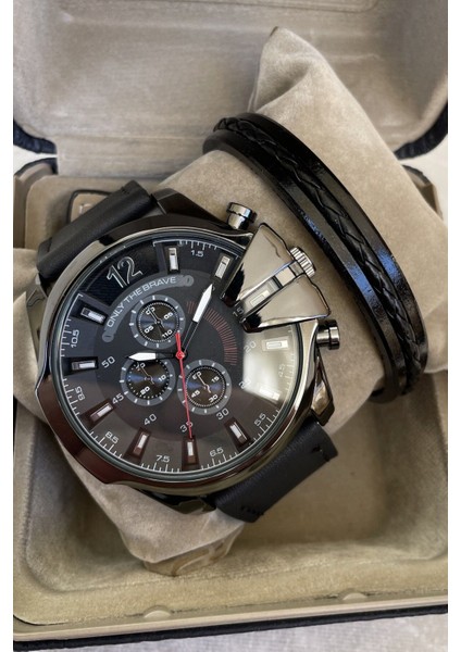 Kalite ve Şıklığın Buluştuğu Bileklikli Erkek Kol Saatleri Burada!