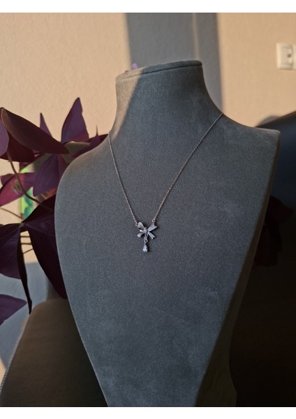 925 Ayar Gümüş Zirkon Taşlı Kurdele Model Genç/yetişkin Kadın Kolyesi - Şık Tasarım fiyatları