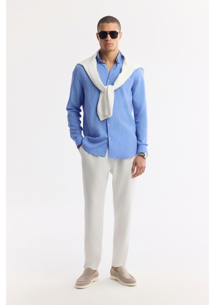 Erkek Mavi Alttan Britli Yaka Çizgili Viskon Karışımlı Comfort Fit Gömlek A51Y2128