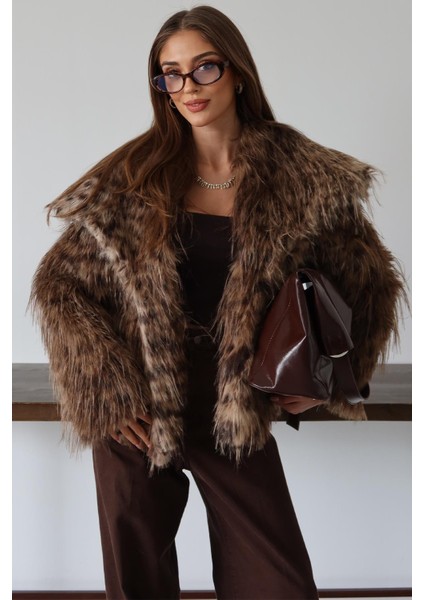 Mendil Yaka Saçaklı Leopar Desen Suni Kürk Ceket Kamel 1017