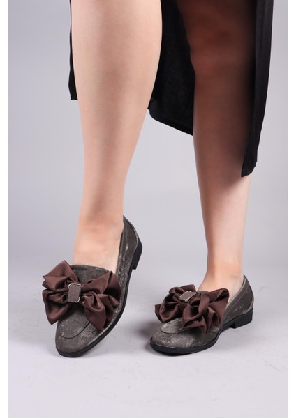 Lobito Saten Fiyonklu Loafer Füme fırsatları