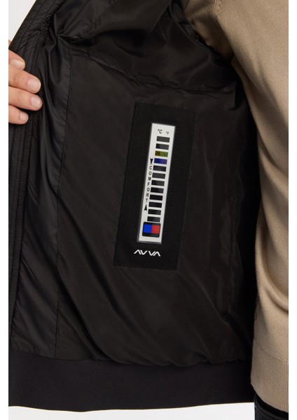 Erkek Siyah Dik Yaka Kapitone Desenli Şişme Comfort Fit Mont A42Y6078