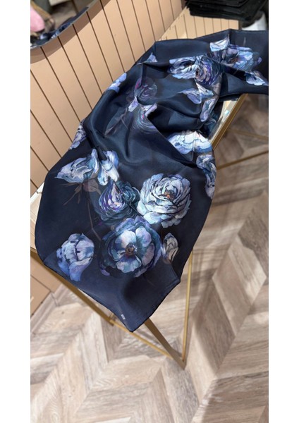 2025 Desenli Saf Ipek Twill Eşarp 9419-56 modelleri