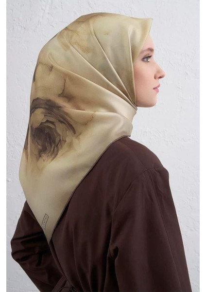 2025 Desenli Saf Ipek Twill Eşarp 9426-54 fırsatları