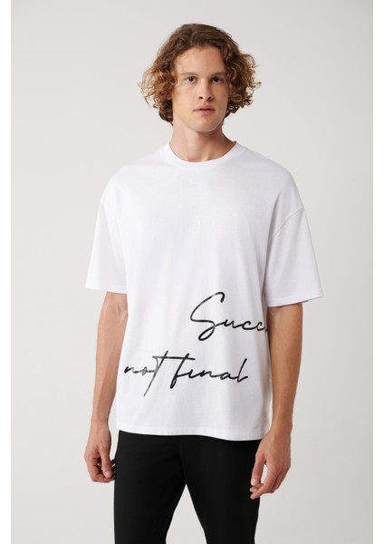 Erkek Beyaz %100 Pamuk Bisiklet Yaka Baskılı Oversize Fit T-Shirt A41Y1038